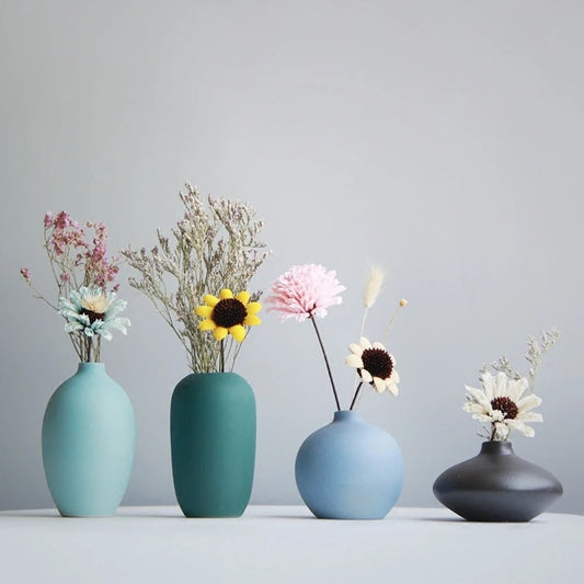 Modern Japanese Minimalist Ceramic Vase